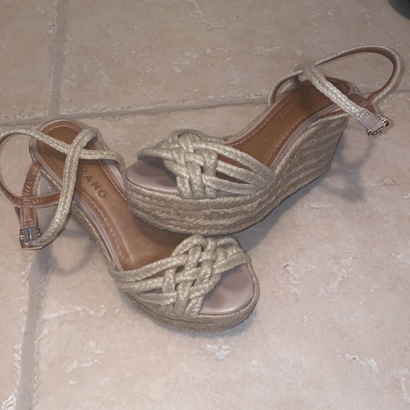 Carrano Wedges size 7 - Picture 5 of 5